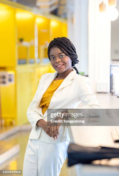Black Girl Afro Office Photos and Premium High Res Pictures - Getty Images