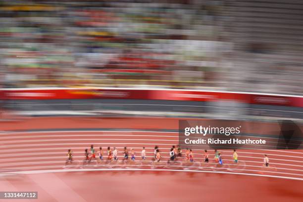Final 10000 Olympic 10000 Photos and Premium High Res Pictures - Getty Images
