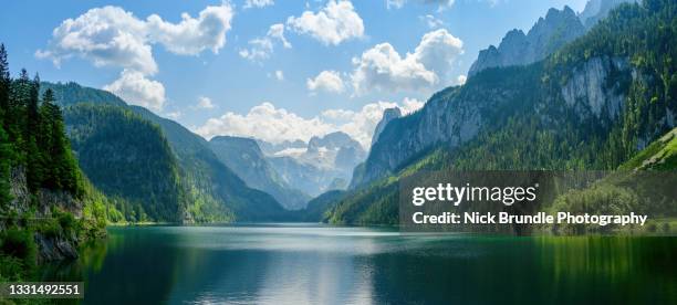gosauseen, austria. - oostenrijk stockfoto's en -beelden
