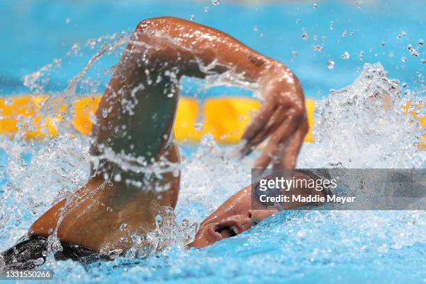 Simona Quadarella of Team Italy competes in the Women's 800m Freestyle Final at Tokyo Aquatics Centre on July 31, 2021 in Tokyo, Japan.