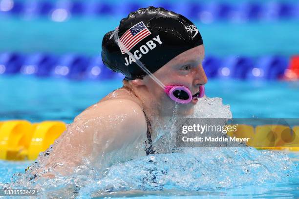 Lydia Jacoby of Team United States competes in the Mixed 4 x 100m Medley Relay Final at Tokyo Aquatics Centre on July 31, 2021 in Tokyo, Japan.