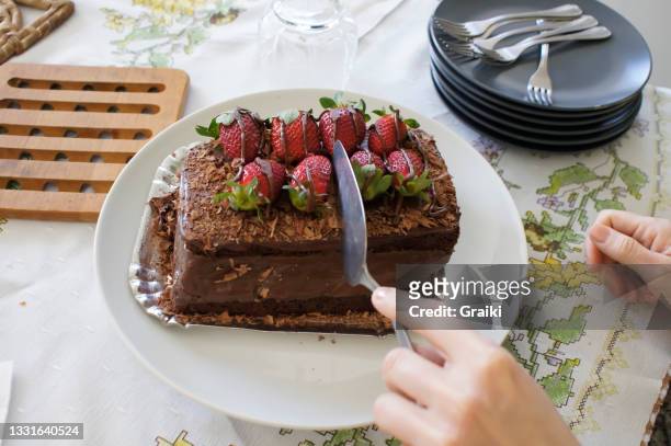strawberry and chocolate cake - slice cake stock pictures, royalty-free photos & images