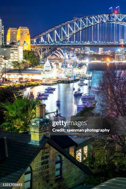 sydney harbour - vivid sydney stock pictures, royalty-free photos & images