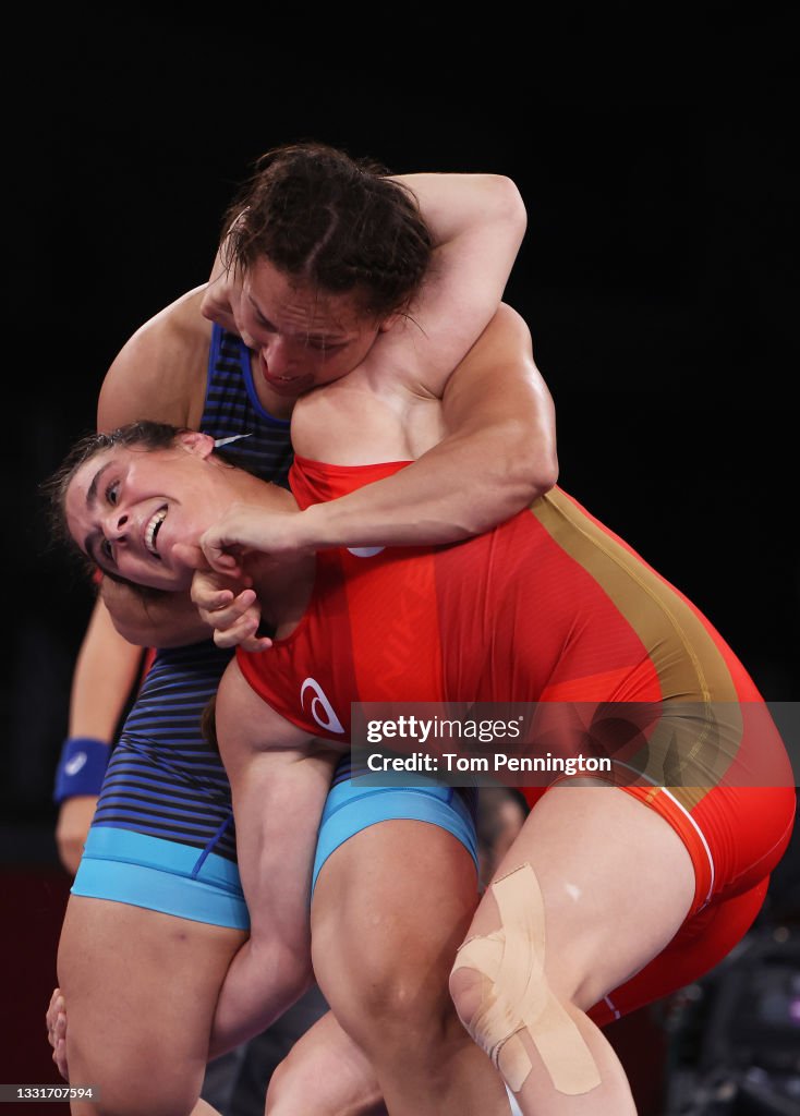 Wrestling - Olympics: Day 9