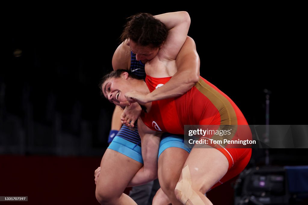 Wrestling - Olympics: Day 9