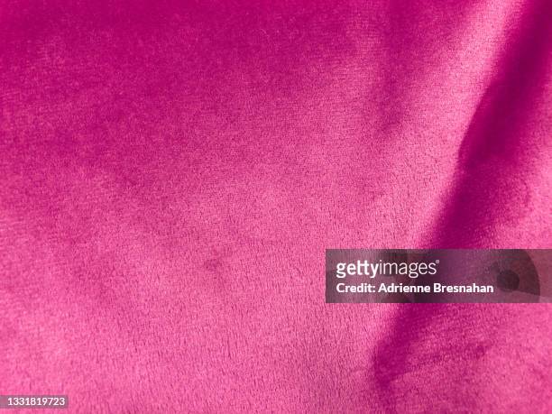pink velvet - velvet stockfoto's en -beelden