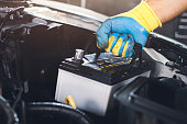 Technician replaced car old battery