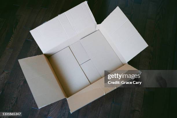 Empty Text Box Photos and Premium High Res Pictures - Getty Images