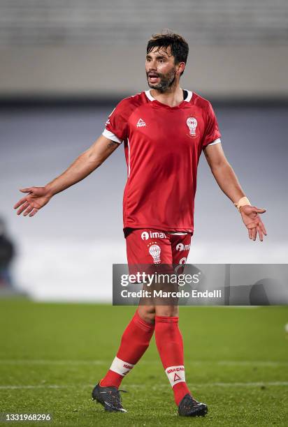 Claudio Yacob of Huracan gestures during a match between River Plate v Huracan as part of Torneo Liga Profesional 2021 at Estadio Antonio Vespucio...