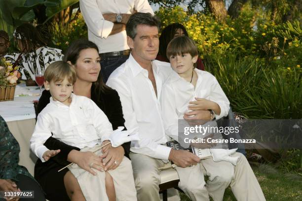 Pierce Brosnan, wife Keely and children Paris and Dylan