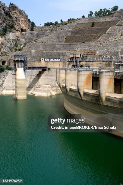 diga rosamarina dam, caccamo, sicily, italy - centrale idroelettrica foto e immagini stock