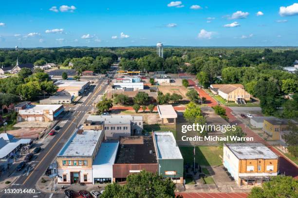 small town usa - aerial downtown - city street above aerial stock pictures, royalty-free photos & images