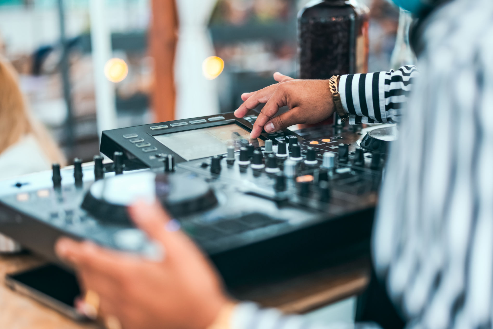 DJ audience interaction