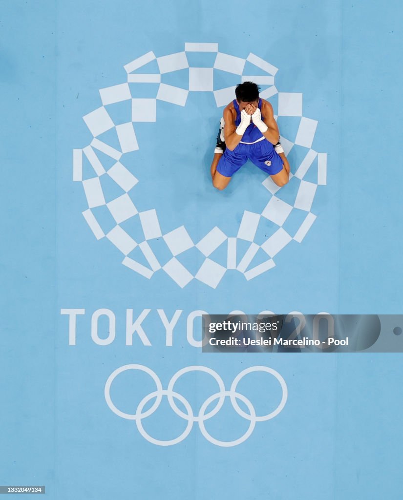 Boxing - Olympics: Day 11