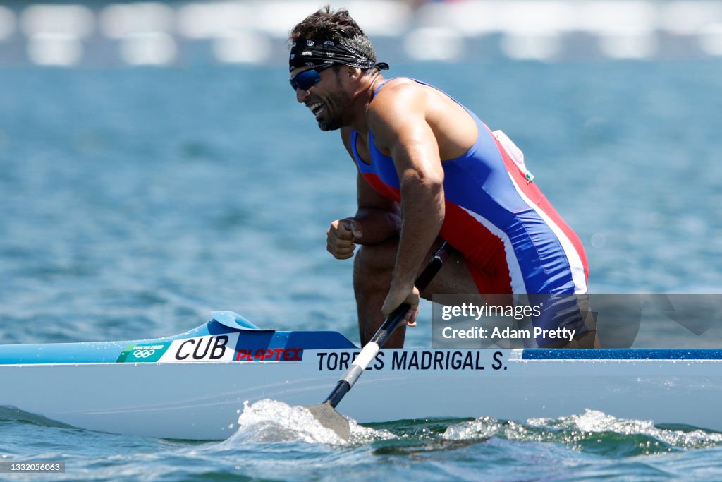 Canoe Sprint - Olympics: Day 11