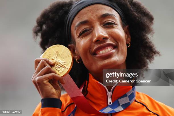 Sifan Hassan of Team Netherlands poses with the gold medal for the Women's 5000m on day eleven of the Tokyo 2020 Olympic Games at Olympic Stadium on...