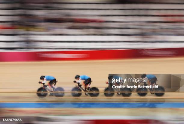 General view of Allison Beveridge, Ariane Bonhomme, Annie Foreman-Mackey and Georgia Simmerling of Team Canada during the Women's team pursuit first...