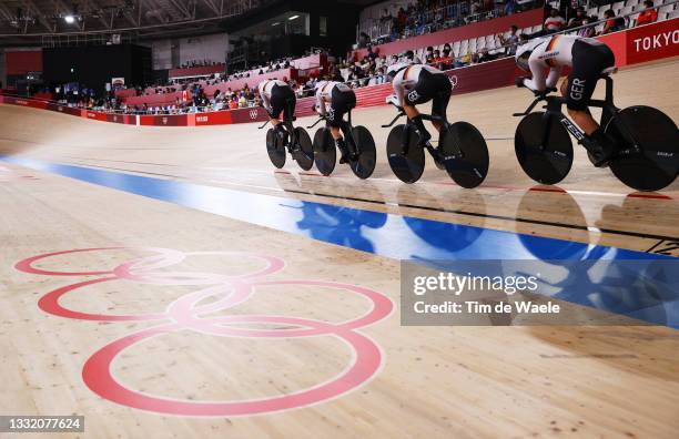 Franziska Brausse, Lisa Brennauer, Lisa Klein and Mieke Kroeger of Team Germany sprint to setting a new Olympic record during the Women's team...