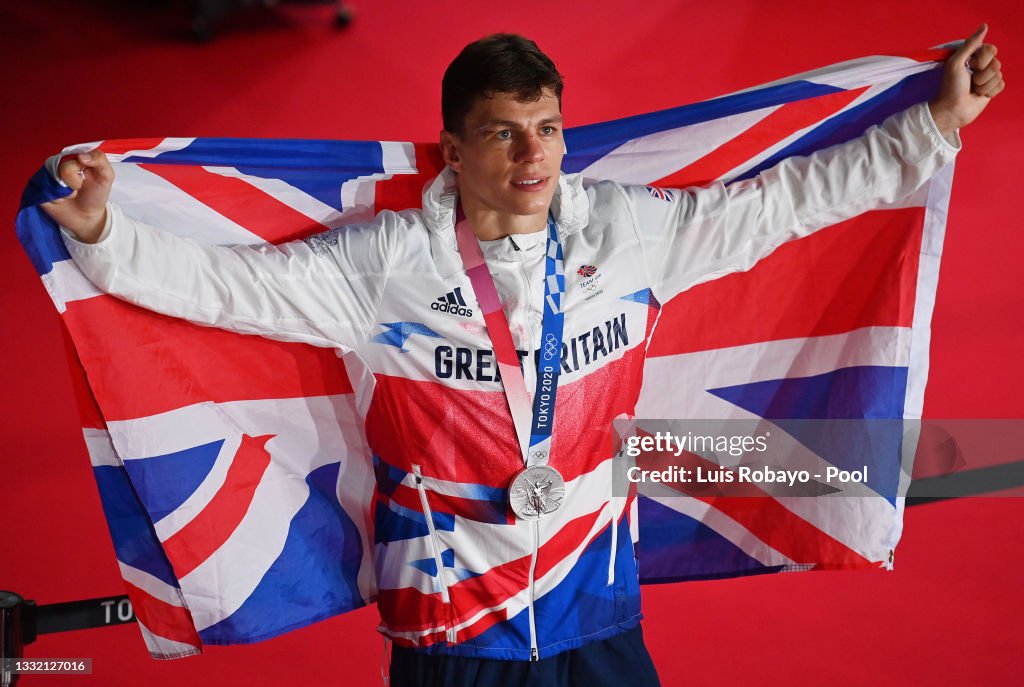 Boxing - Olympics: Day 11