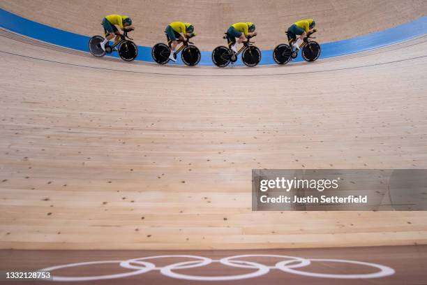 Georgia Baker, Annette Edmondson, Ashlee Ankudinoff and Maeve Plouffe of Team Australia compete during the Women's team pursuit final, 5/6th place of...