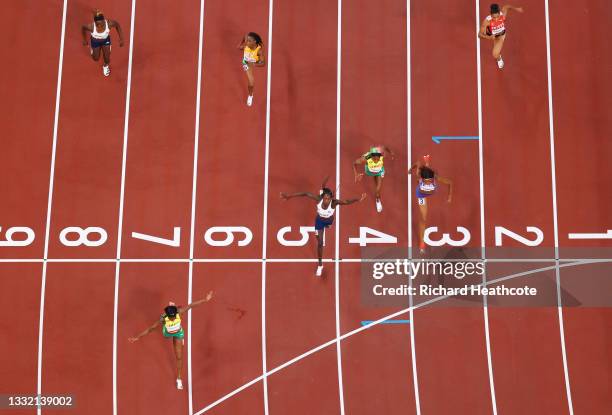Elaine Thompson-Herah of Team Jamaica wins the gold medal in the Women's 200m Final on day eleven of the Tokyo 2020 Olympic Games at Olympic Stadium...