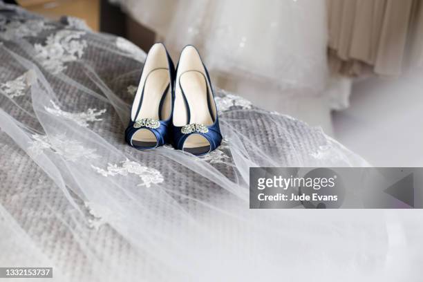 blue wedding shoes - wedding shoes stock pictures, royalty-free photos & images