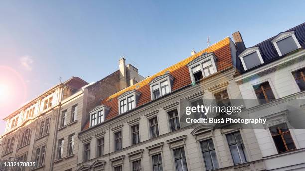 facades of pre-war residential buildings in the district of mitte, berlin, germany - prenzlauer berg stock pictures, royalty-free photos & images