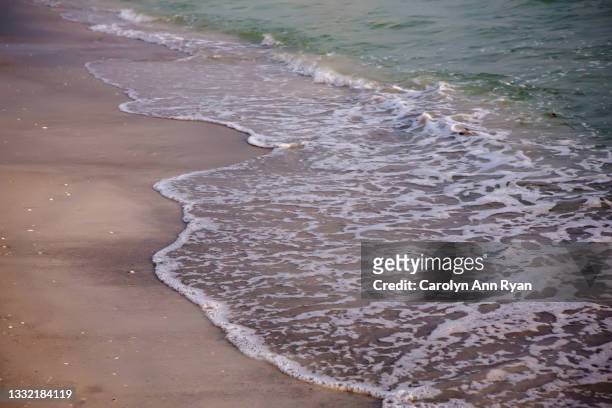 ocean wave - clearwater stock pictures, royalty-free photos & images