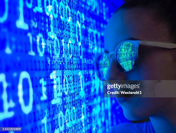 Blue Hacker Photos and Premium High Res Pictures - Getty Images