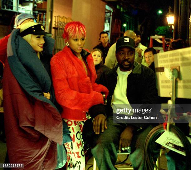 Gwan Rapper 10,709 Gwen Singer Photos & High Res Pictures - Getty Images