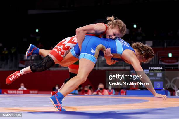 Iryna Kurachkina of Team Belarus competes against Valeria Koblova of Team ROC during the Women's Freestyle 57kg Quarter Final on day twelve of the...