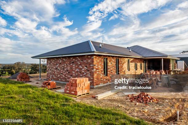 residential house being built - residential construction stock pictures, royalty-free photos & images