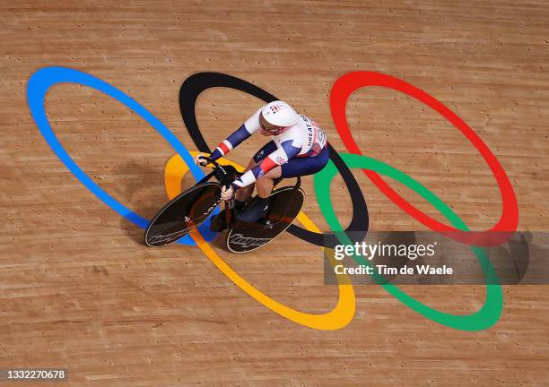 Jason Kenny of Team Great Britain competes during the Men´s sprint qualifying of the track cycling on day twelve of the Tokyo 2020 Olympic Games at...