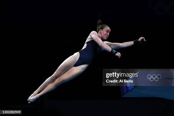 Lois Toulson of Team Great Britain competes in the Women's 10m Platform preliminaries on day twelve of the Tokyo 2020 Olympic Games at Tokyo Aquatics...