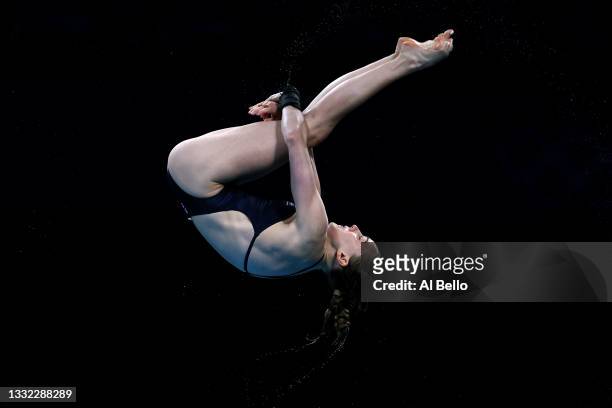 Lois Toulson of Team Great Britain competes in the Women's 10m Platform preliminaries on day twelve of the Tokyo 2020 Olympic Games at Tokyo Aquatics...