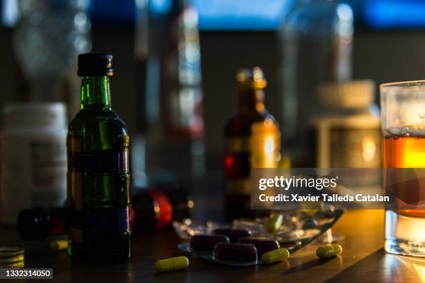 an addiction still life - substance abuse stock pictures, royalty-free photos & images