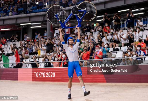 Why Do Tennis Players Bike After Games