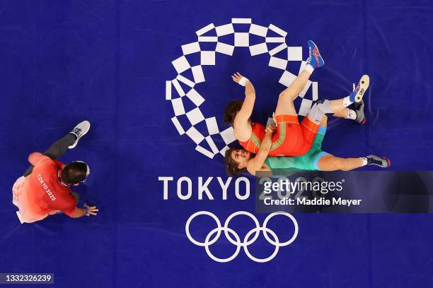 Taybe Mustafayusein of Team Bulgaria competes against Liubov Ovcharova of ROC during the Women’s Freestyle 62kg Bronze Medal Match on day twelve of...