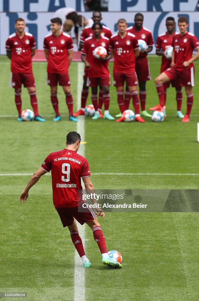 FC Bayern München - Team Presentation