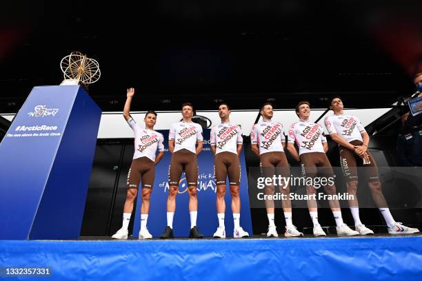 Stan Dewulf of Belgium, Julien Duval of France, Alexis Gougeard of France, Lawrence Naesen of Belgium, Oliver Naesen of Belgium, Clément Venturini of...