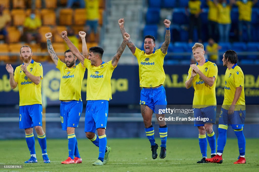 Cádiz CF v Atletico de Madrid - Trofeo Carranza