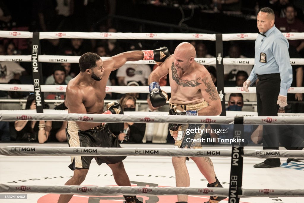Michael Hunter v Mike Wilson