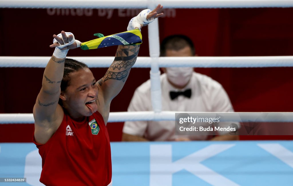 Boxing - Olympics: Day 13