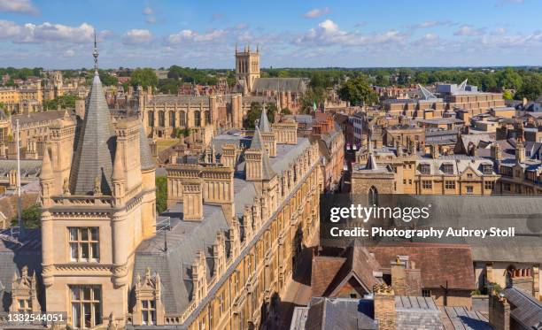 cambridge as seen from great st mary's - cambridge engeland stockfoto's en -beelden