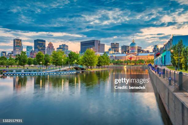 skyline downtown montreal canada - montreal imagens e fotografias de stock