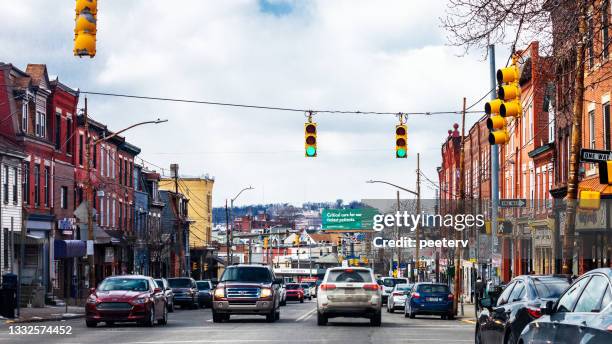 street in bloomfield district, pittsburgh pa - pennsylvania house stock pictures, royalty-free photos & images