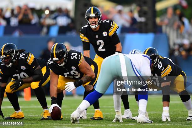 Mason Rudolph of the Pittsburgh Steelers calls a play in the first half during the 2021 NFL preseason Hall of Fame Game against the Dallas Cowboys at...