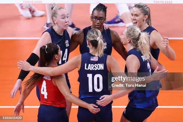Team United States huddle while competing against Team Serbia during the Women's Semifinals on day fourteen of the Tokyo 2020 Olympic Games at Ariake...