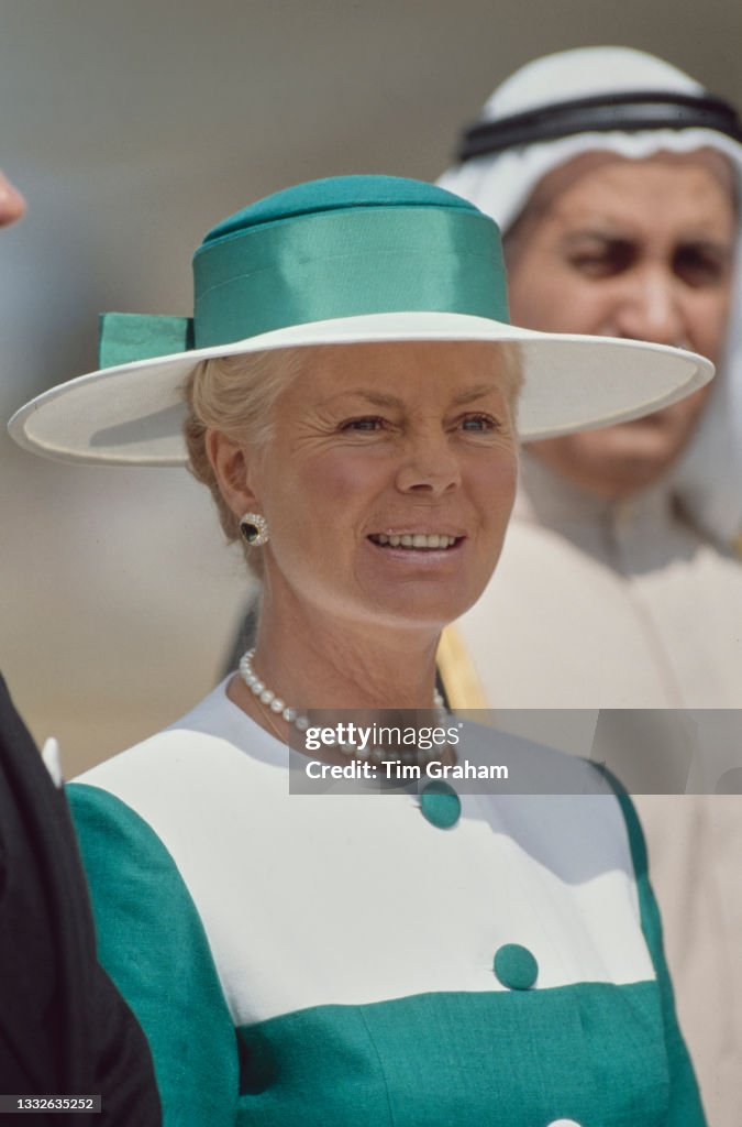 Sheikh Hamad bin Mohammed Al Sharqi Visits Britain, 1989