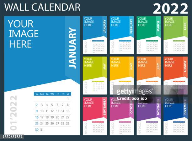 ilustraciones, imágenes clip art, dibujos animados e iconos de stock de calendario de pared de escritorio 2022. la semana comienza el domingo - calendario pared